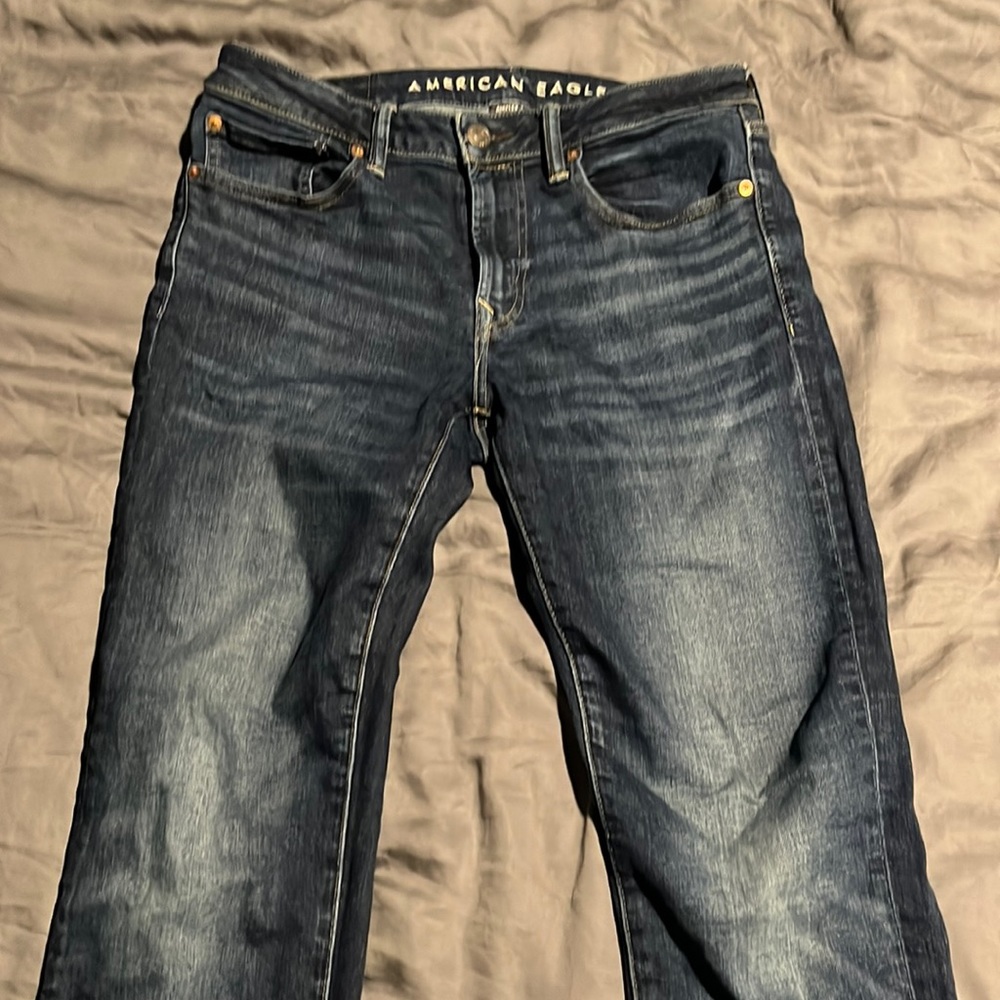 American Eagle Slim Straight Blue Jeans